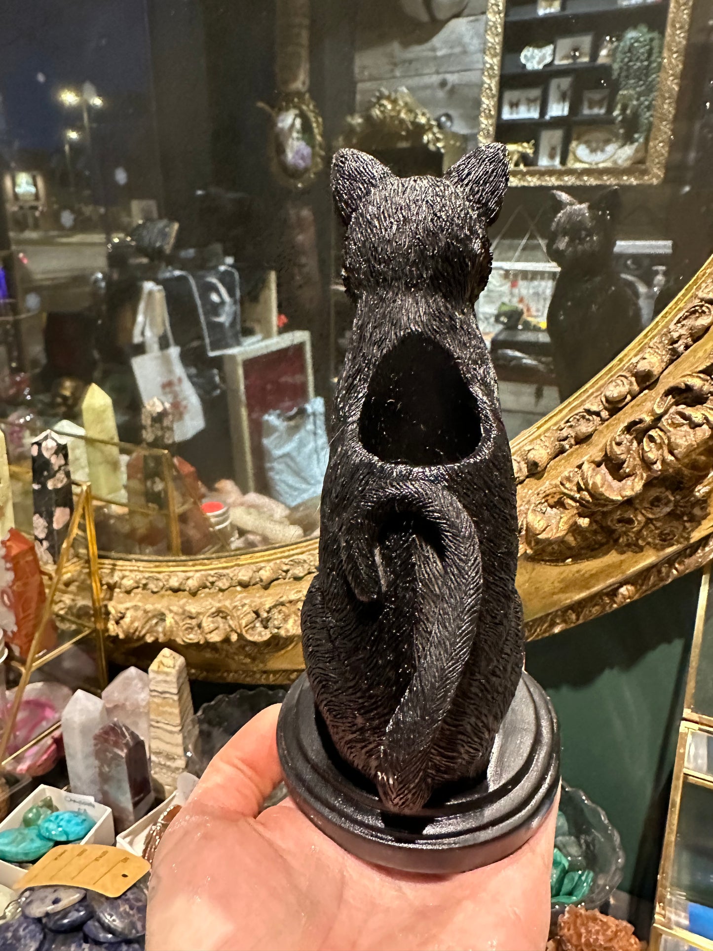 Cat candle holder