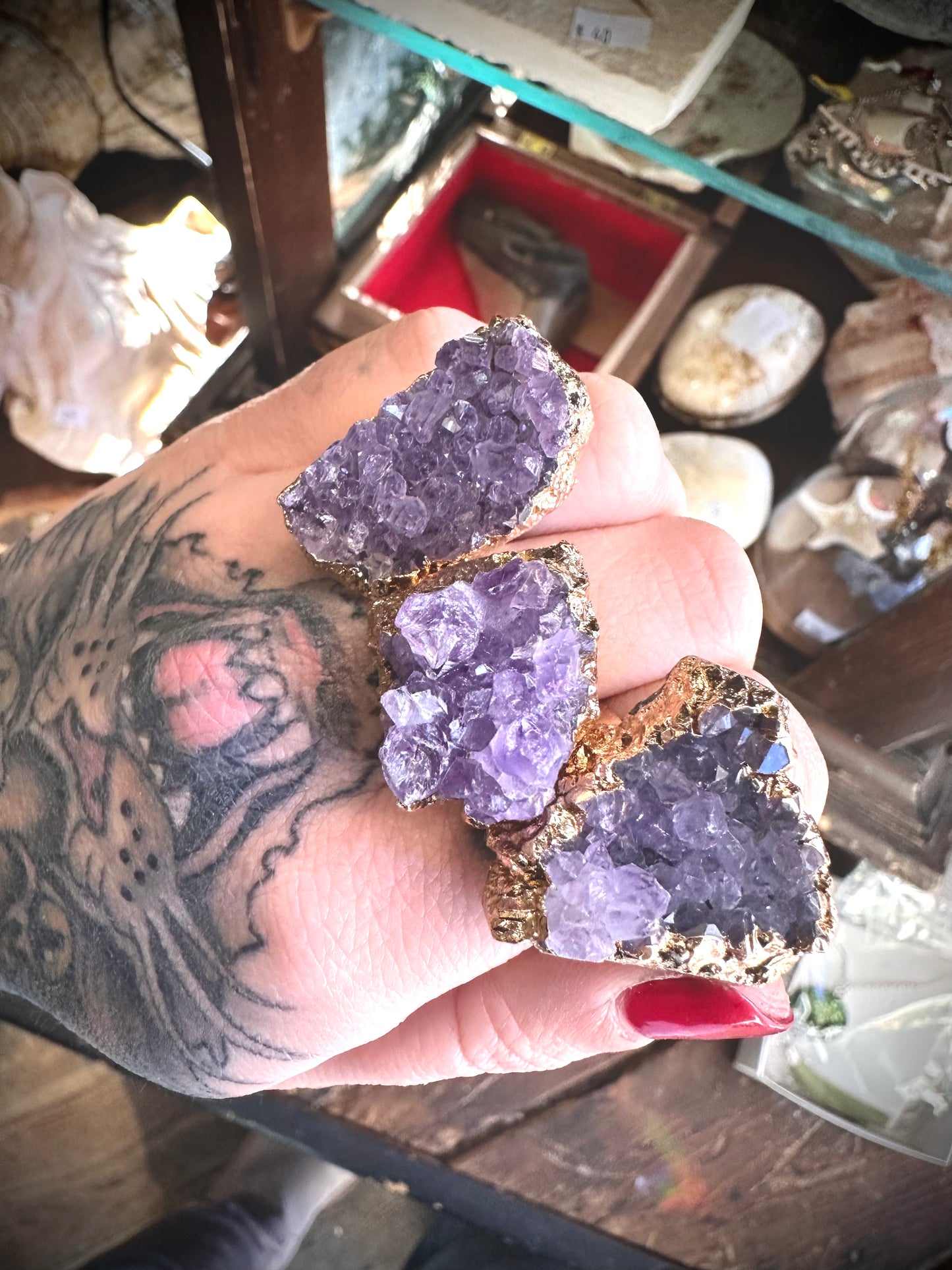 Adjustable amethyst cluster ring