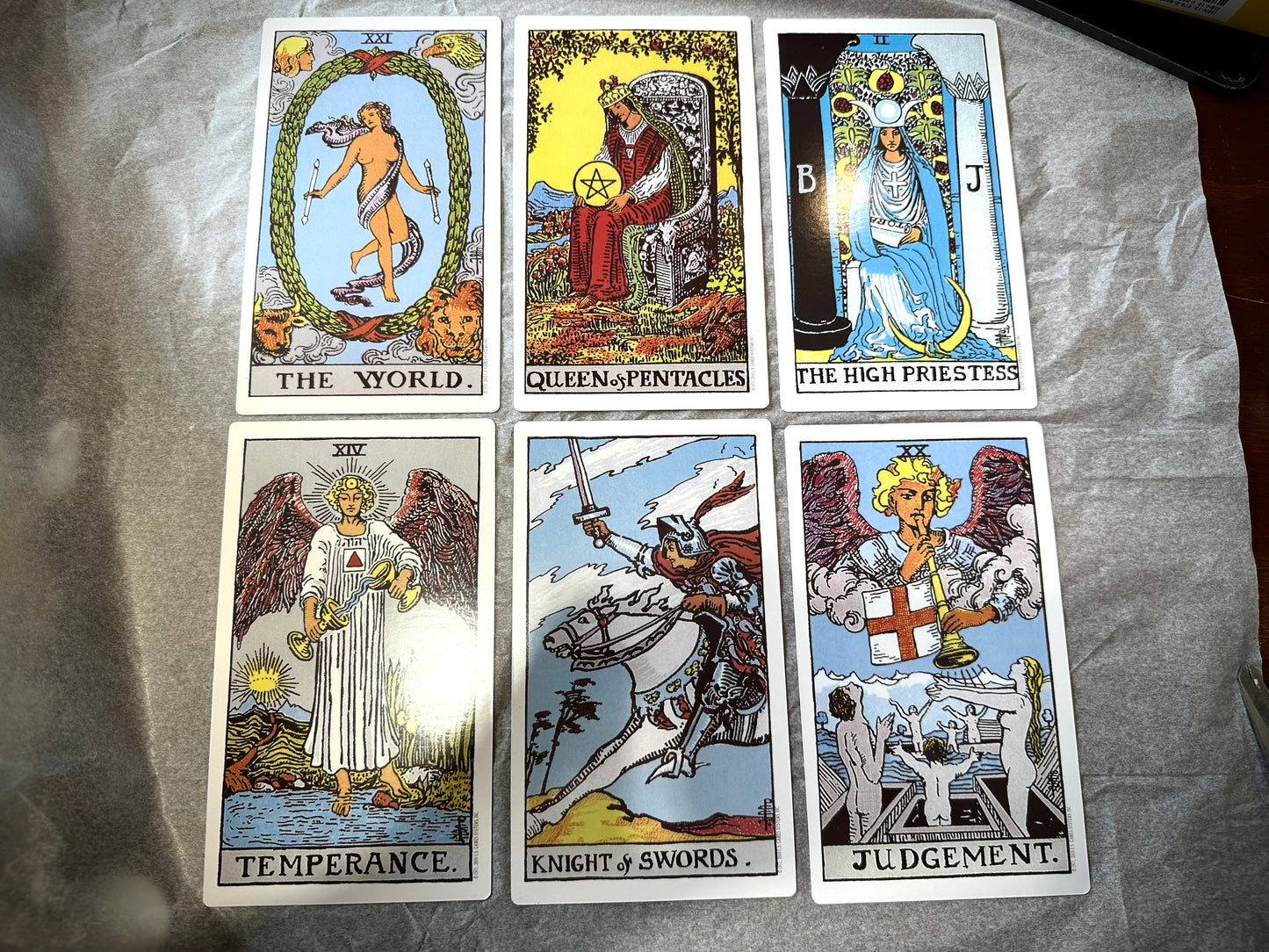 Giant rider tarot deck