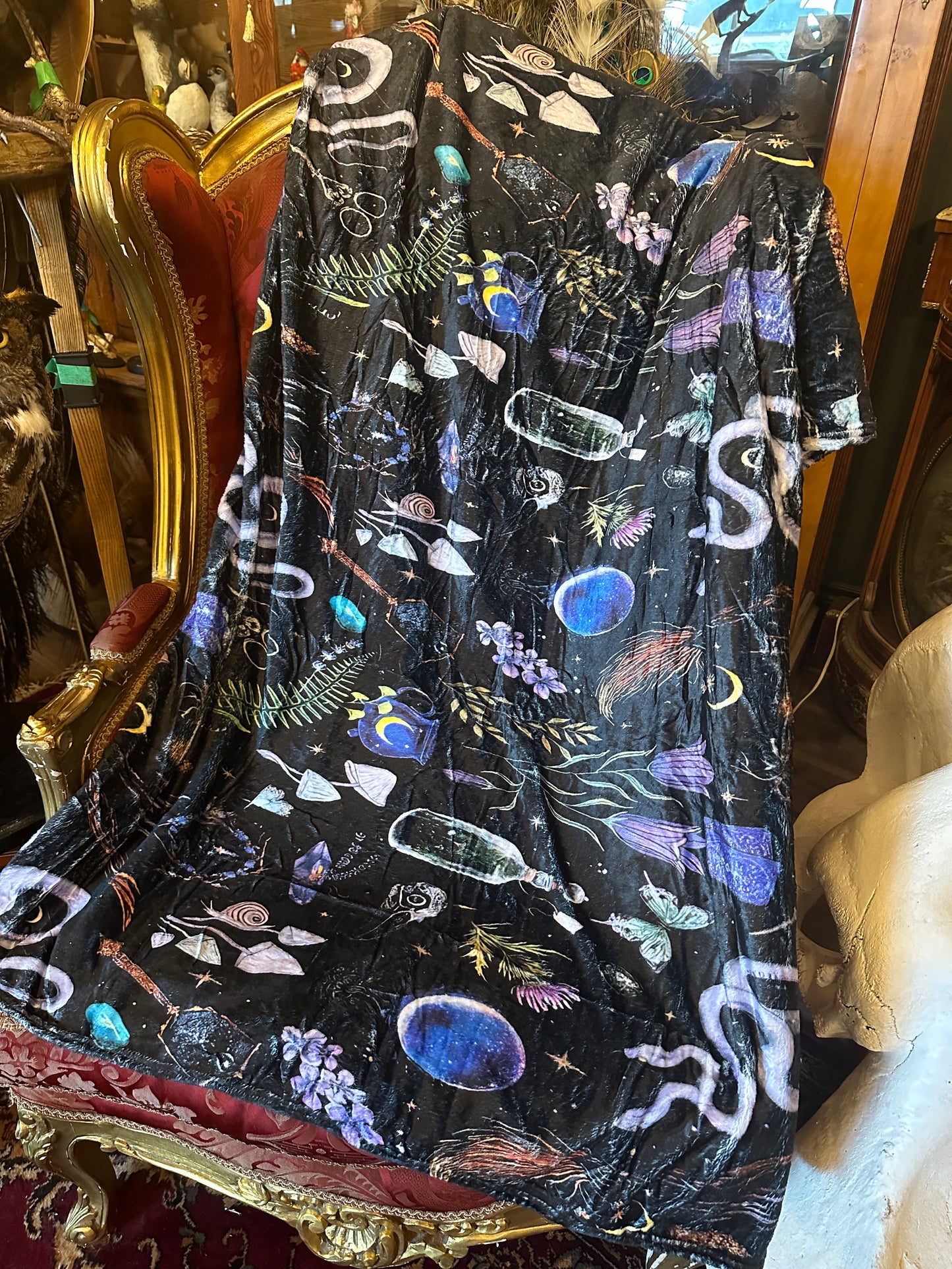 Ultra soft witchy blanket