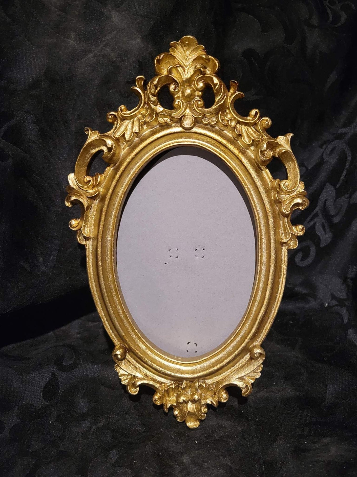 Oval frame #5