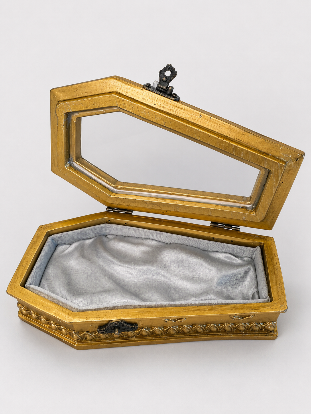 Coffin Glass box with white backing