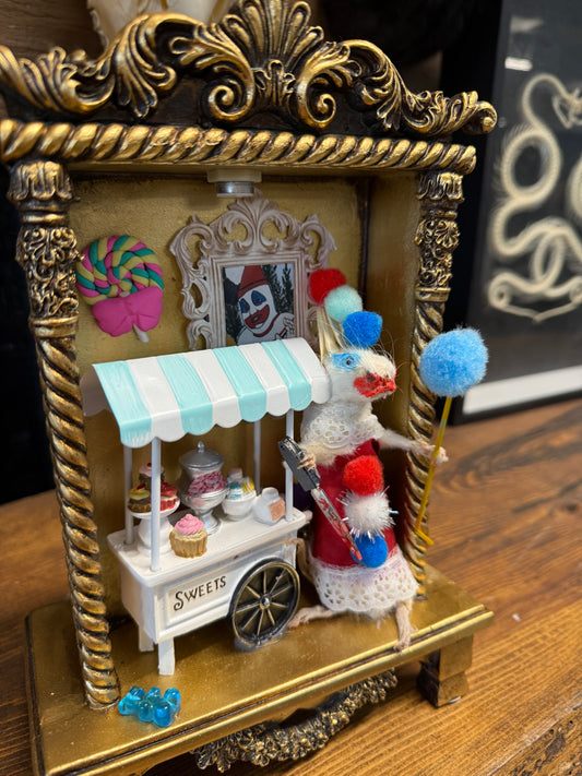 Jones wayne Gacy aka pogo the clown taxidermy mouse