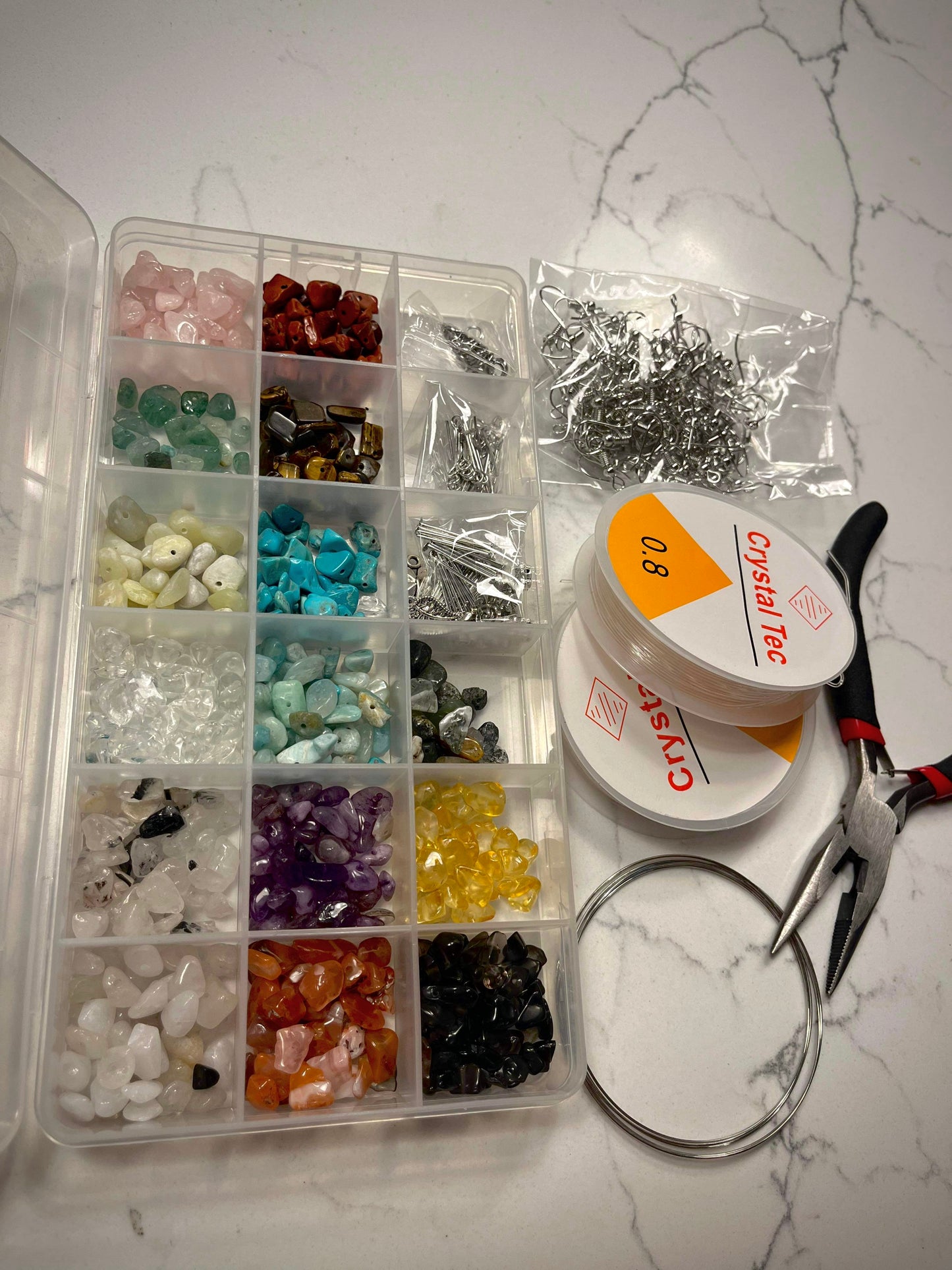 Jewelry making kit with stones