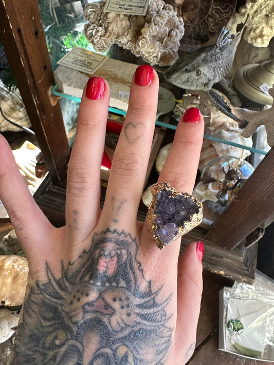 Adjustable amethyst cluster ring