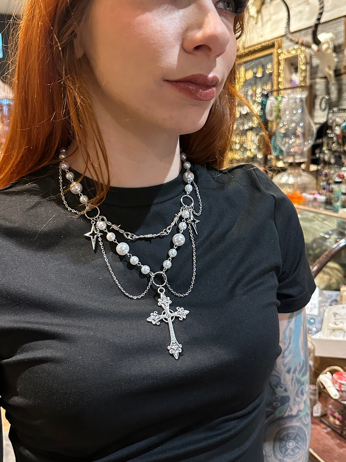 Crucifix pearl necklace
