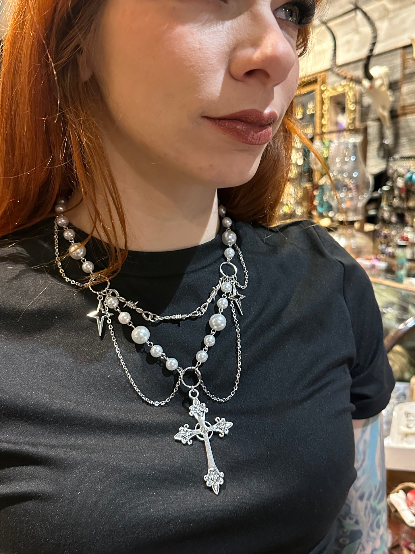 Crucifix pearl necklace