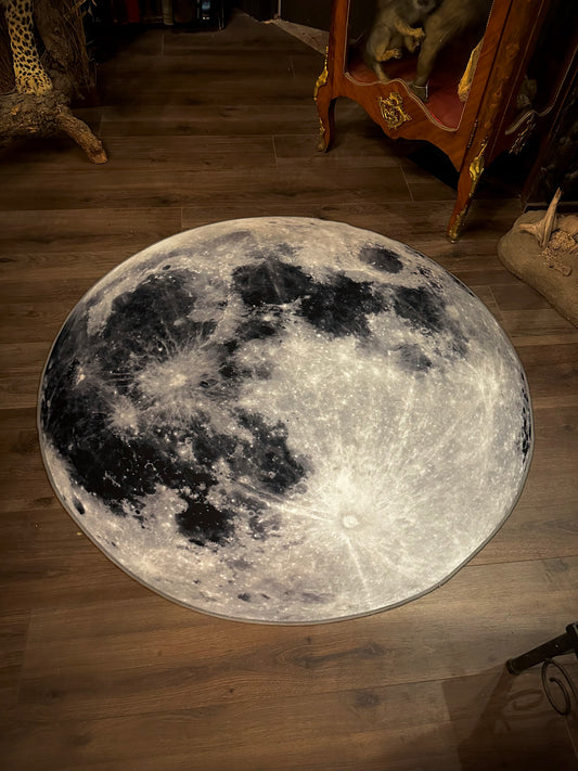 Moon carpet